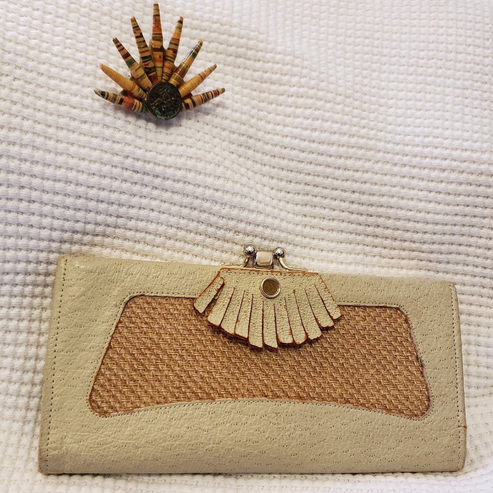 Rare Vintage Lady Buxton Peccary Grain Pigskin Kiss-Lock Medium Wallet